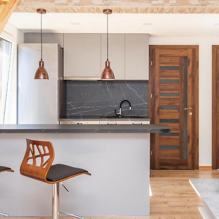Apartamentai Pas Kaju Senamiestyje Salia Botanikos Parko Palanga Bagian luar foto
