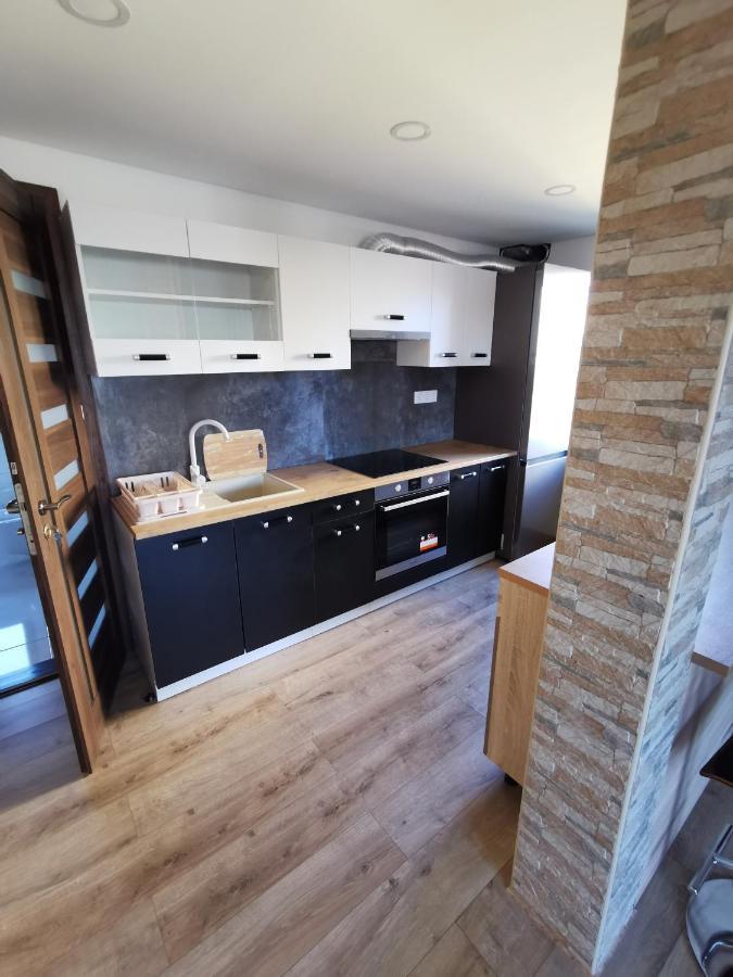 Apartamentai Pas Kaju Senamiestyje Salia Botanikos Parko Palanga Bagian luar foto